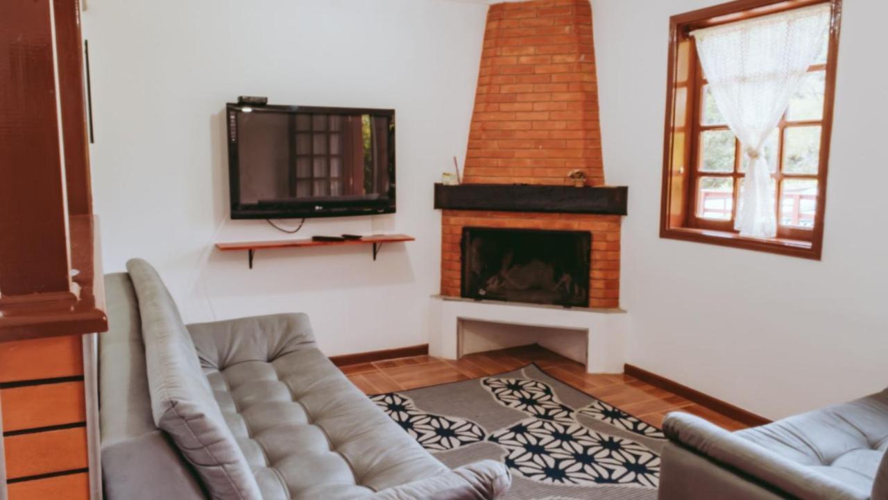 Chale Florestal - Tranquilidade E Conforto Proximo Ao Horto Florestal *